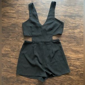 Solemio Cut-Out Black Short Romper